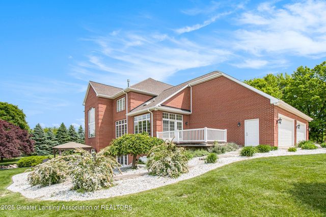 13600 Forest Hill Road, Grand Ledge, MI 48837