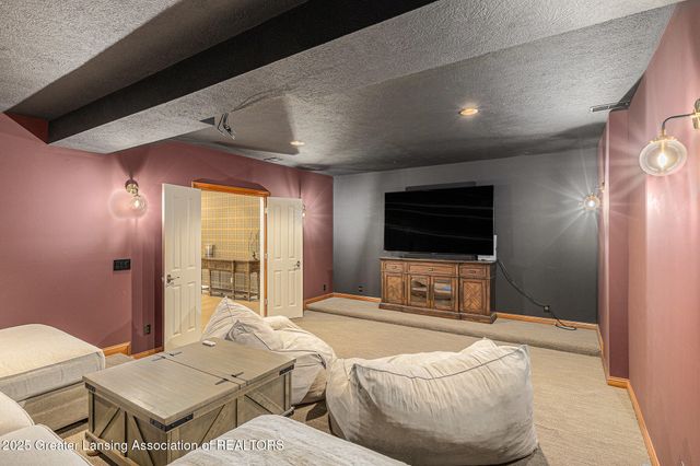 13600 Forest Hill Road, Grand Ledge, MI 48837