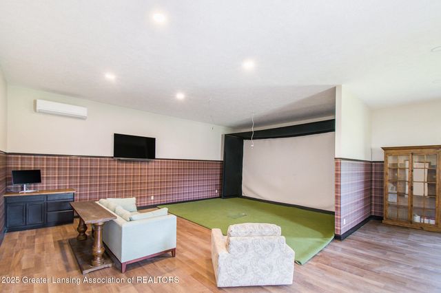 13600 Forest Hill Road, Grand Ledge, MI 48837