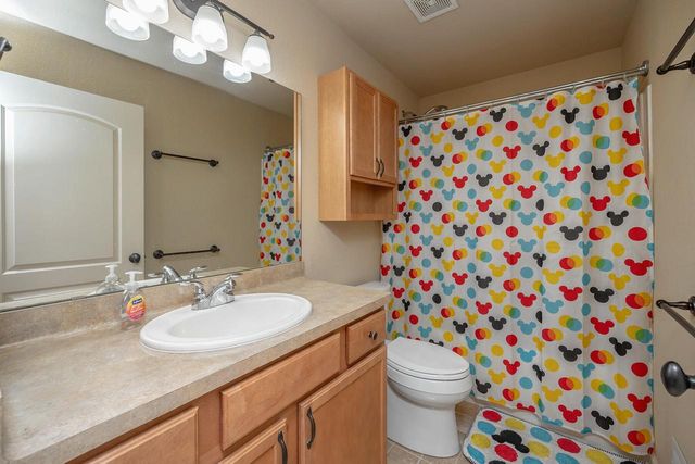 1712 Galena DRIVE, Port Washington, WI 53074