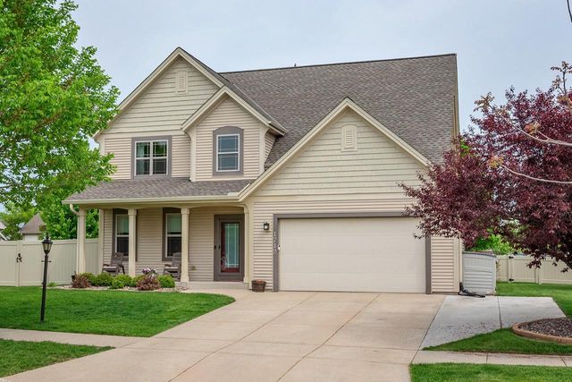 1712 Galena DRIVE, Port Washington, WI 53074