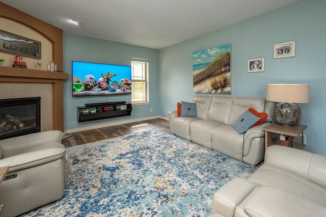 1712 Galena DRIVE, Port Washington, WI 53074