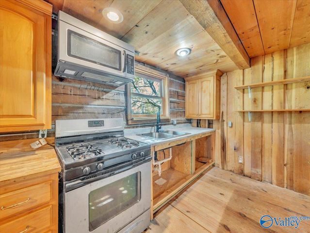 291 County Road 507, Rainsville, AL 35986