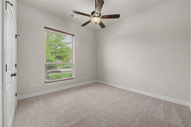 2702 Nottingham Avenue, Bentonville, AR 72713