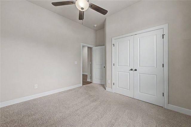 2702 Nottingham Avenue, Bentonville, AR 72713