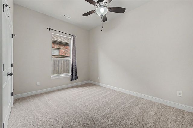 2702 Nottingham Avenue, Bentonville, AR 72713