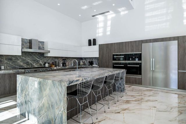 4 Bravo Court, Rancho Mirage, CA 92270