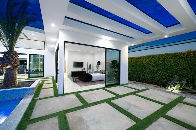 4 Bravo Court, Rancho Mirage, CA 92270