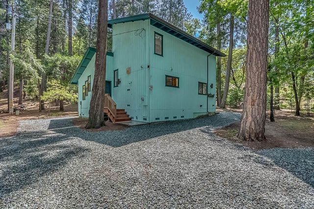 16815 Alpine Dr, Pioneer, CA 95666