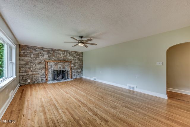 3935 Erwin Highway, Afton, TN 37616