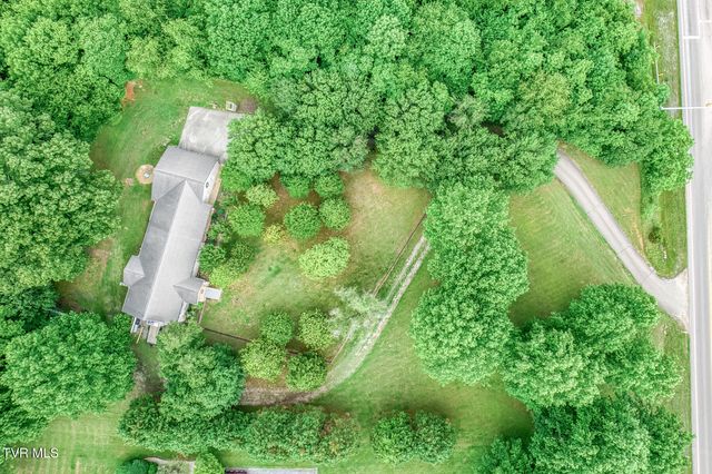 3935 Erwin Highway, Afton, TN 37616