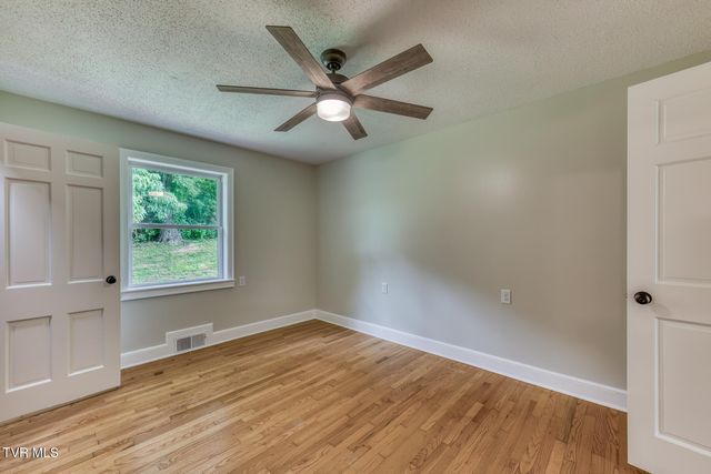 3935 Erwin Highway, Afton, TN 37616