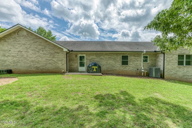 3935 Erwin Highway, Afton, TN 37616