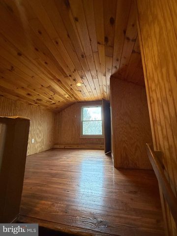 9505 MAIN, Huntingdon, PA 16652