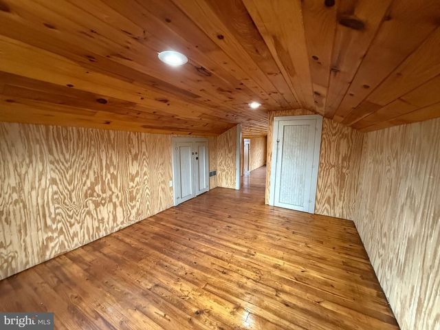 9505 MAIN, Huntingdon, PA 16652