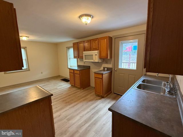 9505 MAIN, Huntingdon, PA 16652