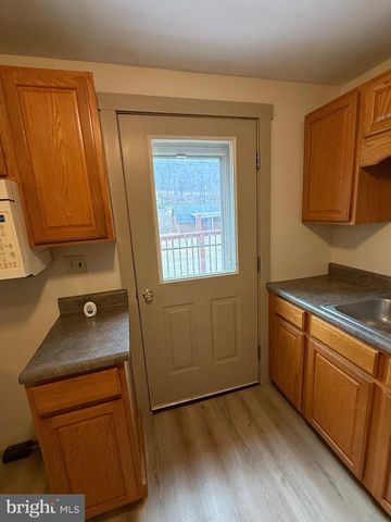 9505 MAIN, Huntingdon, PA 16652