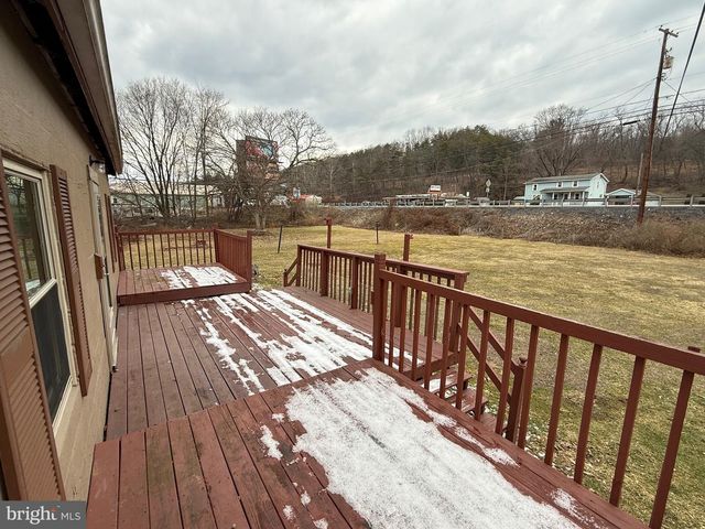 9505 MAIN, Huntingdon, PA 16652