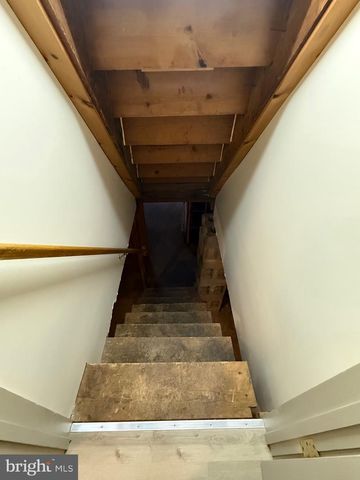 9505 MAIN, Huntingdon, PA 16652