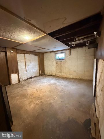 9505 MAIN, Huntingdon, PA 16652