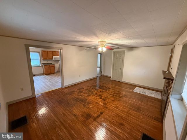 9505 MAIN, Huntingdon, PA 16652