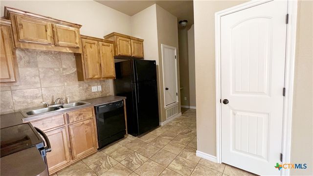 405 Sladecek Drive B, Killeen, TX 76542