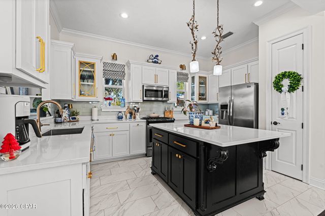 1324 10th Street, Southport, FL 32409