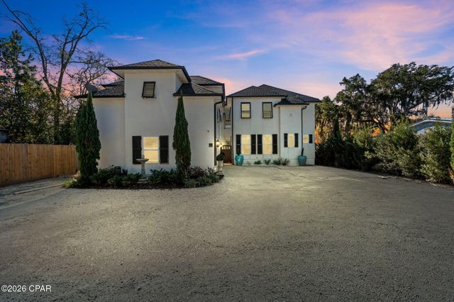 1324 10th Street, Southport, FL 32409