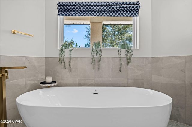 1324 10th Street, Southport, FL 32409