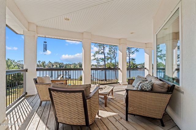 1324 10th Street, Southport, FL 32409