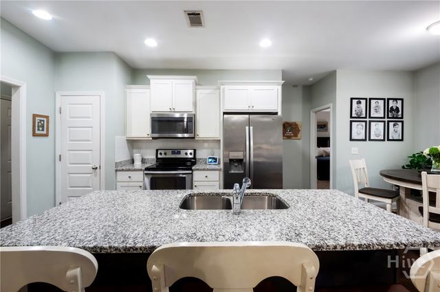 110 Spetchley Way, Bogart, GA 30622