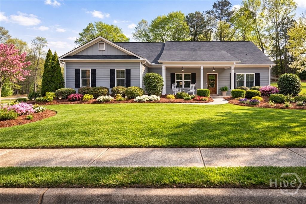 110 Spetchley Way, Bogart, GA 30622