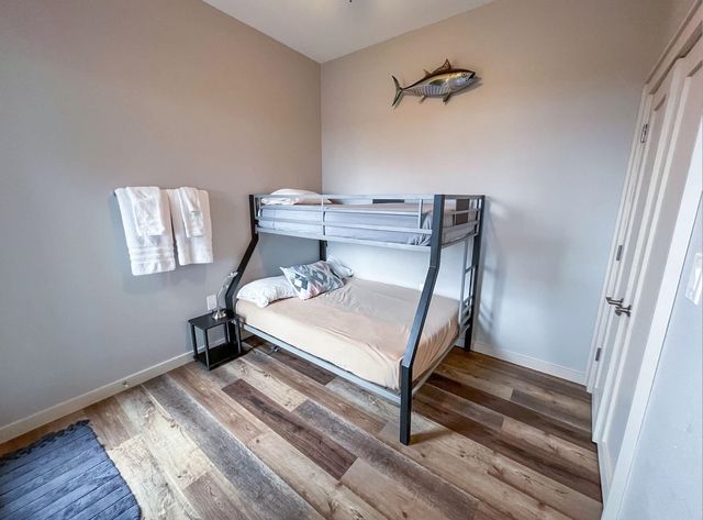 118 Hebert Ln, Grand Isle, LA 70358