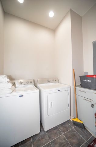 118 Hebert Ln, Grand Isle, LA 70358