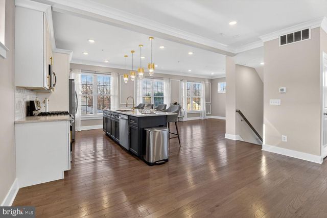 7853 OAKDALE AVE, Rosedale, MD 21237