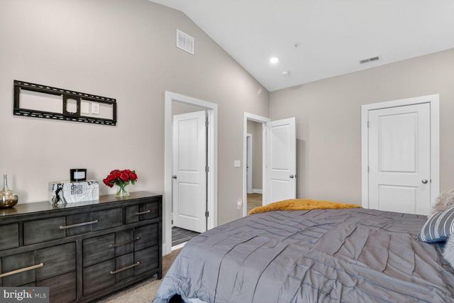 7853 OAKDALE AVE, Rosedale, MD 21237