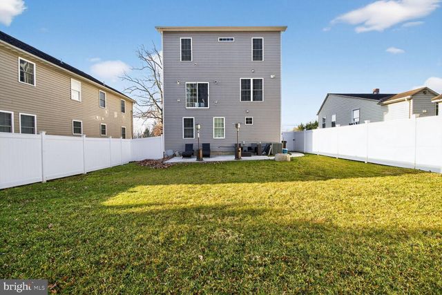 7853 OAKDALE AVE, Rosedale, MD 21237