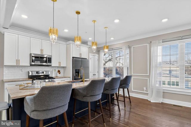 7853 OAKDALE AVE, Rosedale, MD 21237