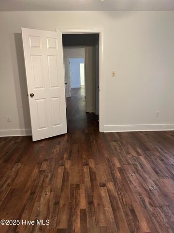 849 Maple Ridge Road, Greenville, NC 27858
