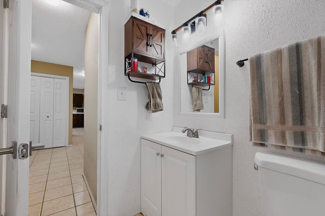 14 N Juan Road SW, Los Lunas, NM 87031