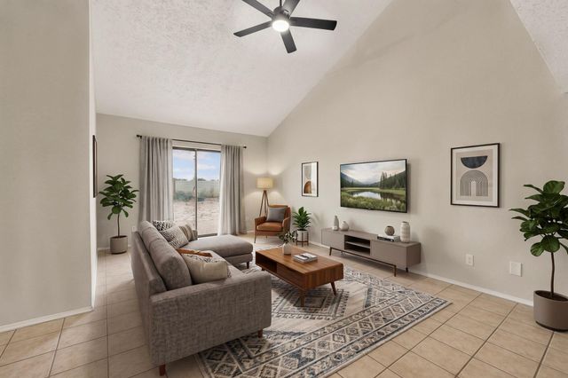 14 N Juan Road SW, Los Lunas, NM 87031