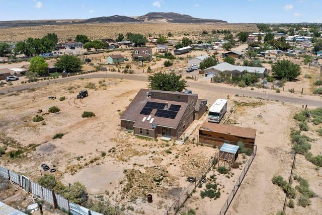 14 N Juan Road SW, Los Lunas, NM 87031