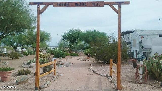 125 E CHOLLA Lane 811, Florence, AZ 85132