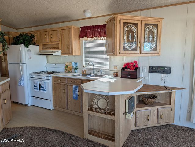 125 E CHOLLA Lane 811, Florence, AZ 85132