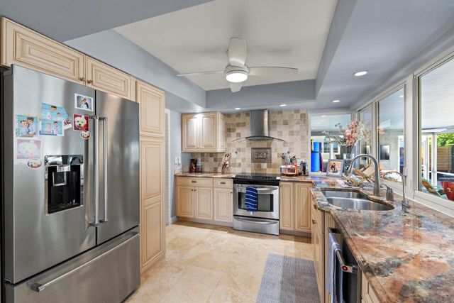 6251 NE 19th Terrace, Fort Lauderdale, FL 33308