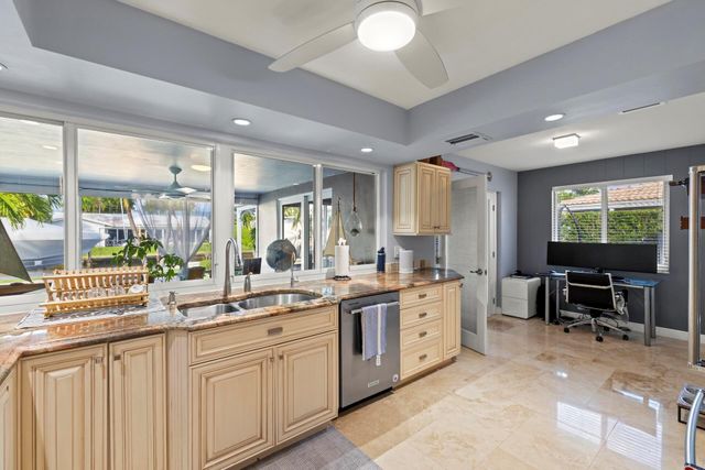 6251 NE 19th Terrace, Fort Lauderdale, FL 33308