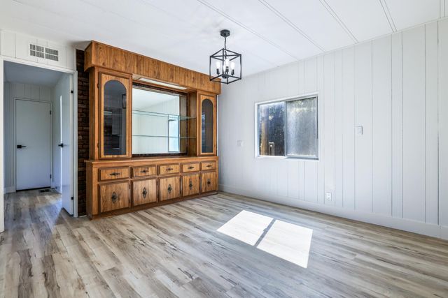 50707 Critter Creek Lane, Oakhurst, CA 93644