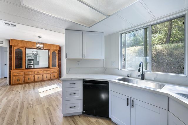 50707 Critter Creek Lane, Oakhurst, CA 93644