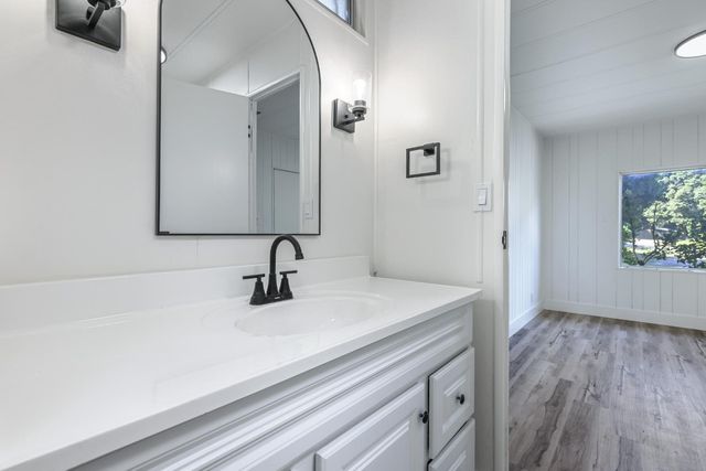 50707 Critter Creek Lane, Oakhurst, CA 93644