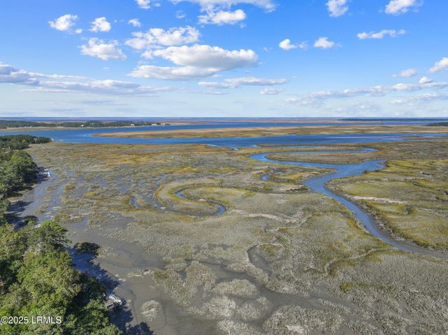 663 S Reeve Road, St. Helena Island, SC 29920